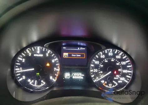 2015 Nissan Altima 2.5 S z USA, uszkodzony, nr VIN 1N4AL3AP5FN333966